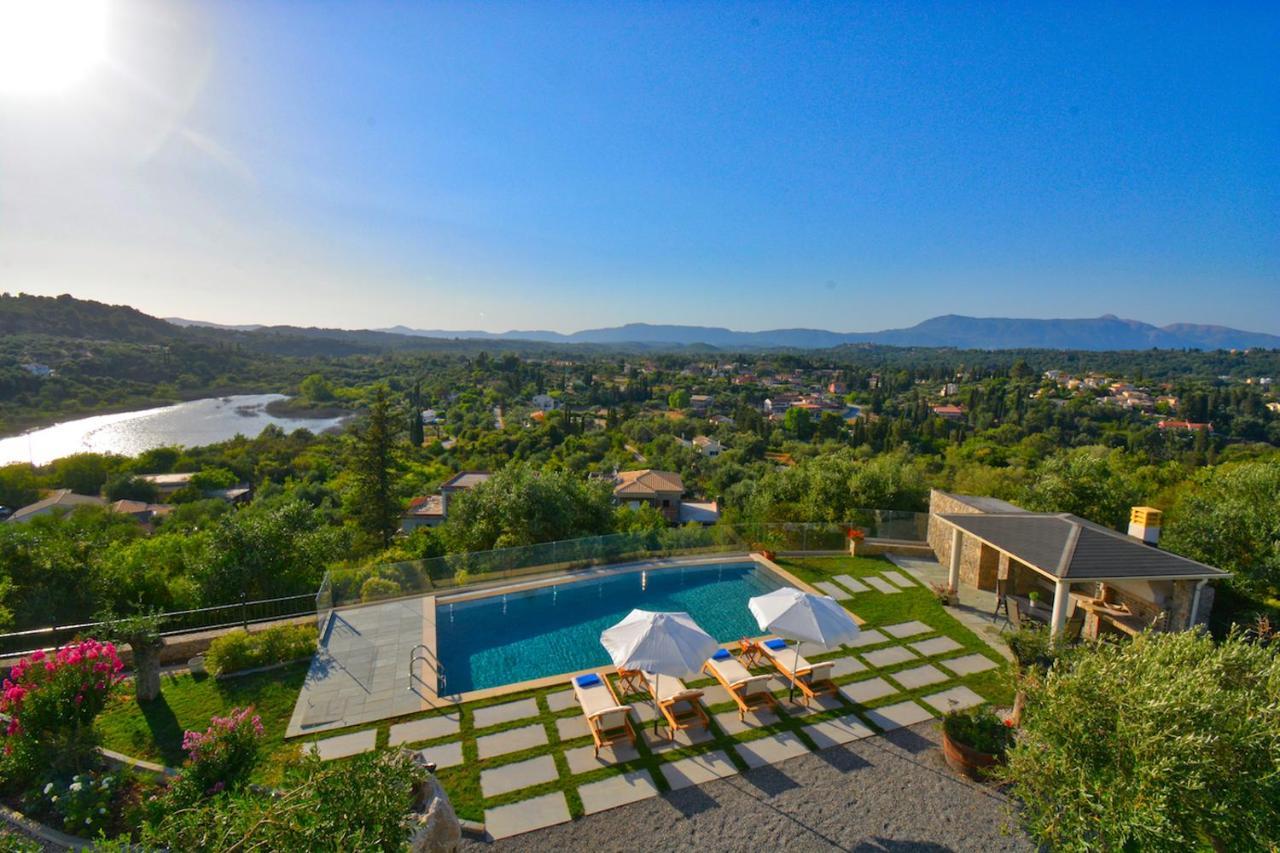 Villa Caesar Ágios Ioánnis Exteriör bild