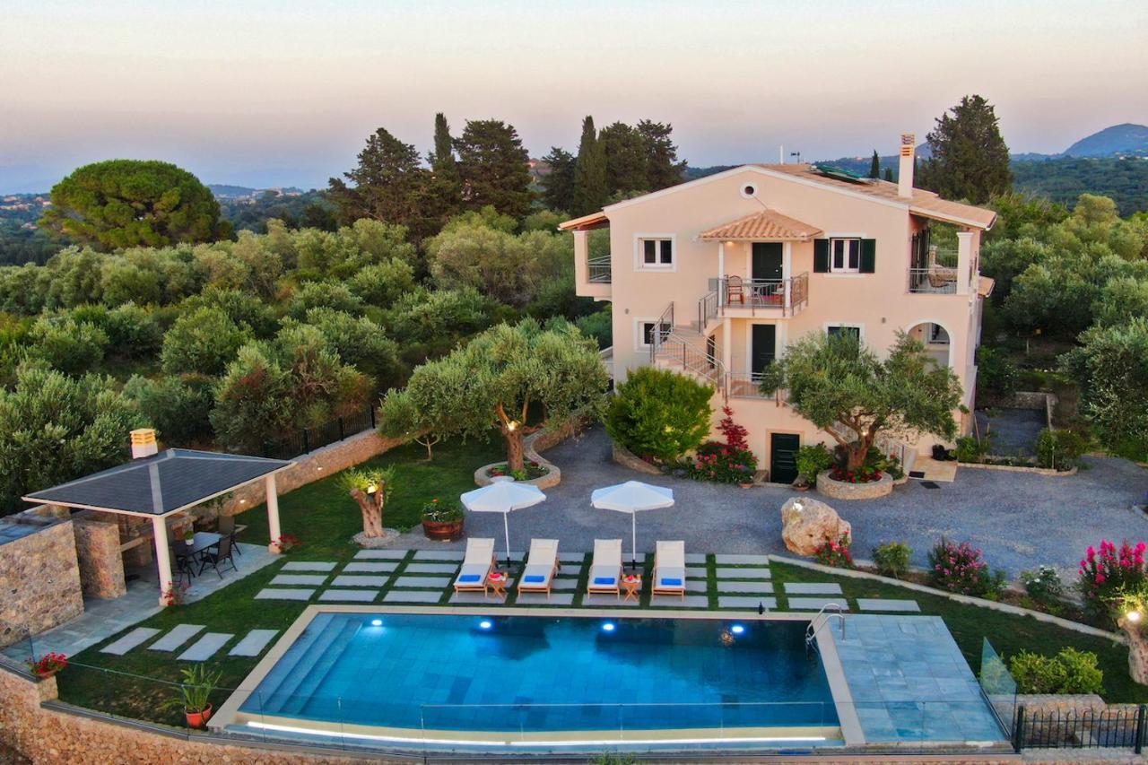 Villa Caesar Ágios Ioánnis Exteriör bild